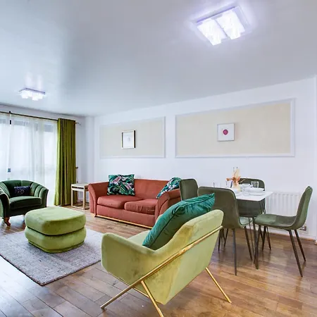 Newly Furnished Stunning 2 Bedroom Flat Edgware Exterior photo